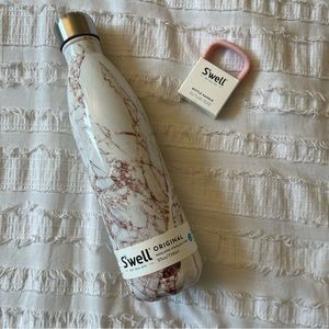 Marble Swell Bottle 25oz - Calacatta Gold